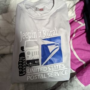 Men's size large sport wicking USPS shirt